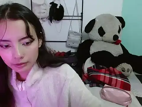 Snapshot of _annie_rosse chatting on October 6, 8:02 pm  annie rosse online show from October 6, 8:02 pm