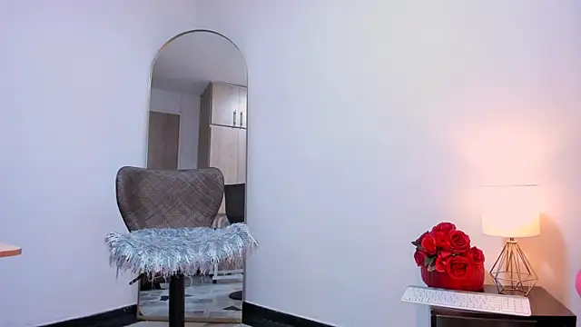 Jolie-bonnet online show from November 22, 9:28 pm