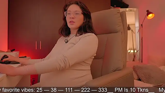 Anah s online show from April 7, 12:56 am