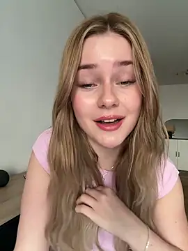 MaribelRiver online show from February 4, 2:31 pm