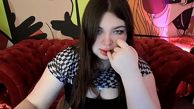 RosieMoons online show from February 20, 8:20 pm