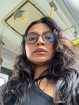 Gia Mazzon online show from April 13, 3:46 pm