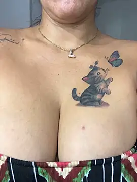 LISA BULLOCK  online show from February 13, 12:45 am