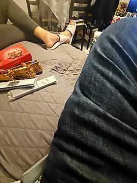 mia69x online show from January 8, 8:57 pm