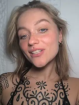 Goldloeckchen159 online show from August 9, 5:38 pm