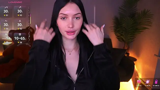 MilaSecrett online show from December 14, 2:23 pm