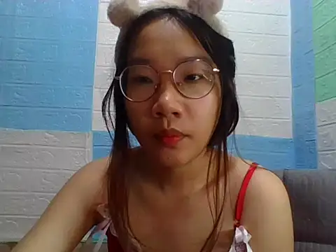 Nanoko online show from October 11, 8:52 am