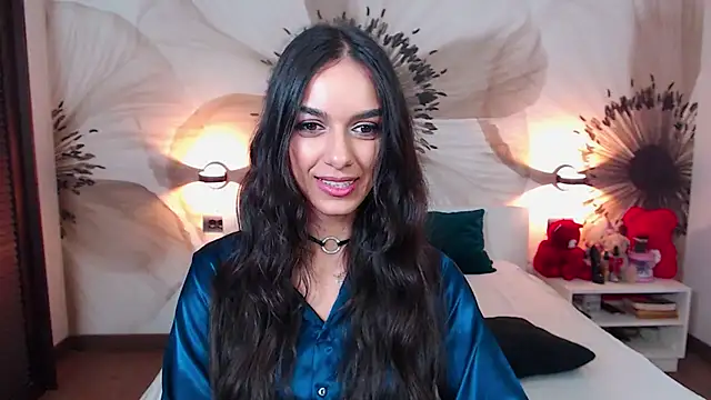 Snapshot of KatherineBisou chatting on October 2, 6:24 pm KatherineBisou online show from October 2, 6:24 pm