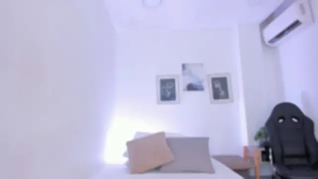 emelie 89 online show from October 19, 1:24 pm