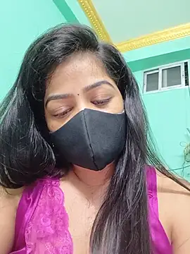 Monalisa Singh online show from June 23, 5:55 pm