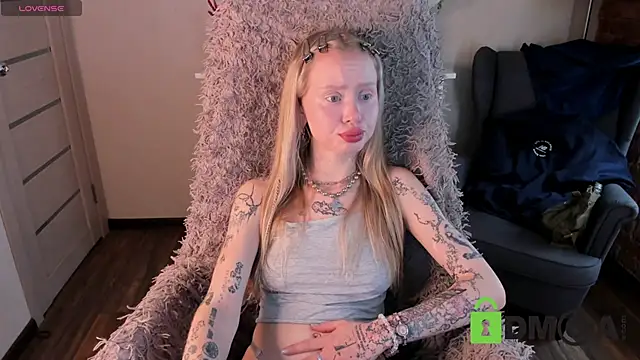 MalenaErnman online show from May 24, 10:58 am