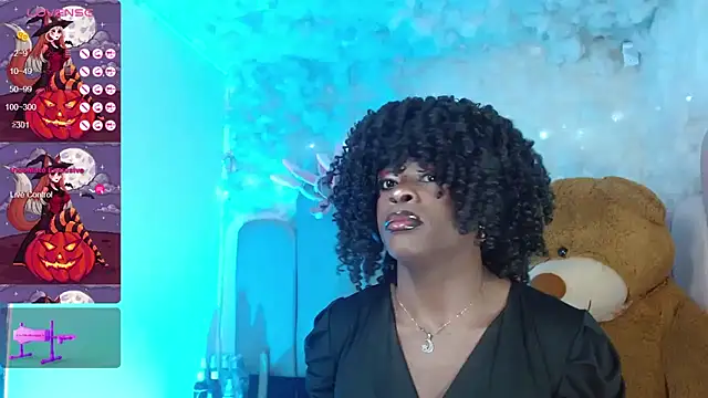 puca ebony online show from October 22, 7:52 pm