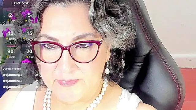 cataleya mom online show from October 25, 3:58 am