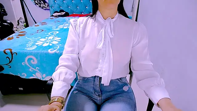 BitterMomXxx online show from March 10, 2:10 pm