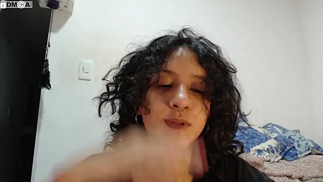 AlinaWoolf  online show from March 7, 2:29 am