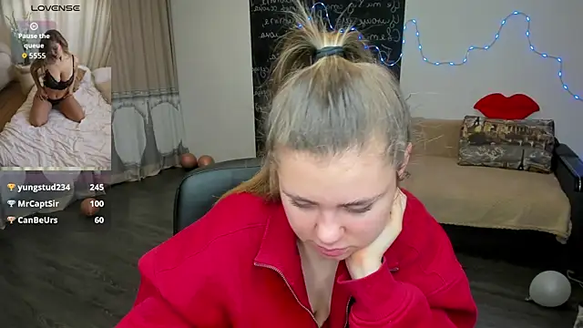 IsabellaBler online show from April 9, 7:03 am