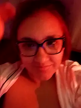 Isabella Du online show from May 5, 3:31 am