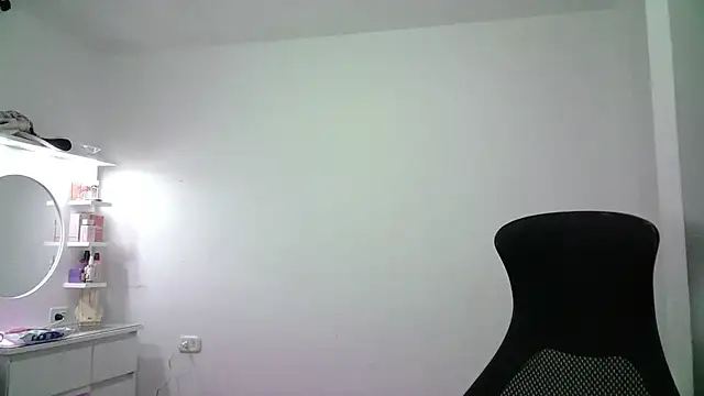 aineangeel online show from December 4, 11:38 pm