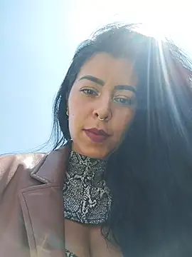 Emily Wane online show from October 25, 6:04 pm