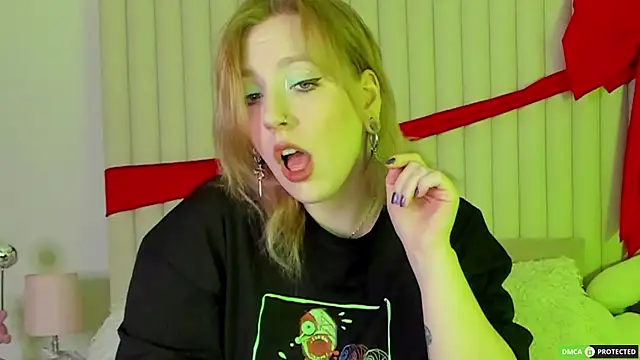 RachelCart online show from April 15, 3:18 am