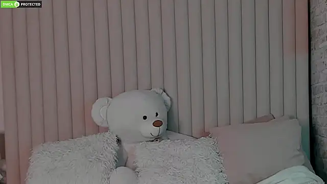 RachelCart online show from November 18, 3:18 am