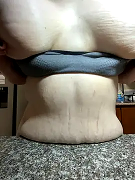 fatfabulous1981 online show from September 13, 6:43 am