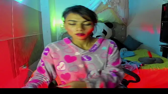 Lilithsabeth online show from December 1, 2:04 am