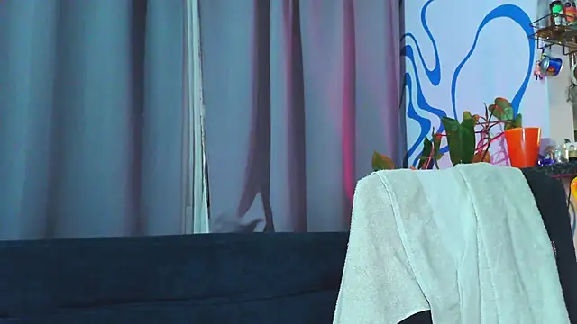 purple em69 online show from November 11, 4:08 am