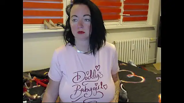 Alexie33 online show from November 12, 2:48 pm