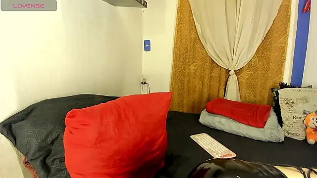 SARAMISHA online show from March 22, 5:08 pm