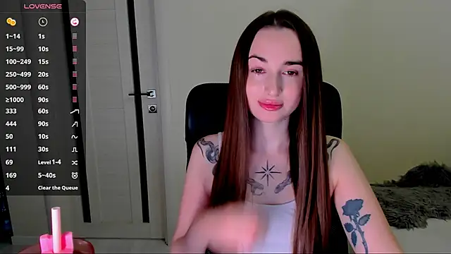 Snapshot of Kimmberr chatting on September 18, 3:38 am Kimmberr online show from September 18, 3:38 am