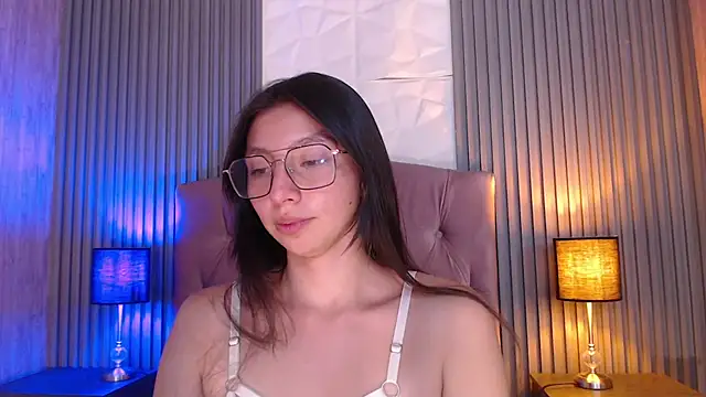 kendall saenz online show from February 9, 7:38 pm