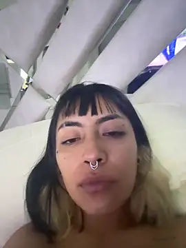 maybelline69 online show from December 1, 5:22 am