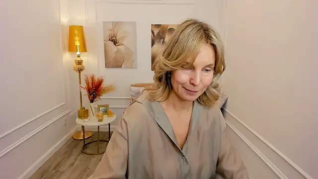 Sinty Devis online show from March 28, 8:36 am