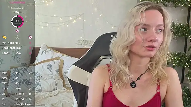 IdaValenti online show from June 2, 11:17 pm