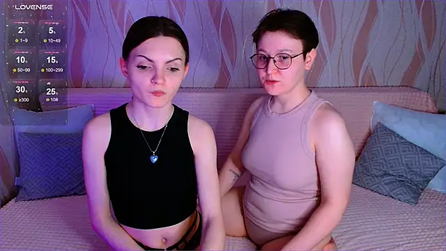  crazy baby  online show from March 25, 3:37 pm