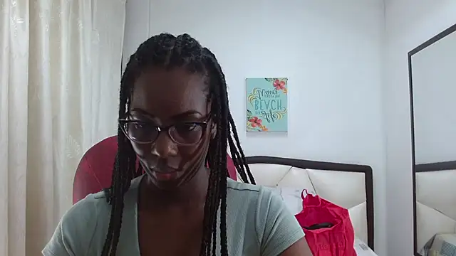 Sara Marks online show from December 20, 11:25 am