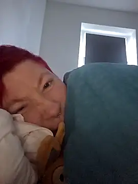 dieGeile0411 online show from April 21, 6:09 am