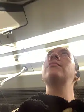 ImAlicee online show from October 12, 12:40 pm