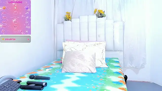 RoxannaBlanche online show from September 26, 12:14 pm