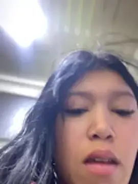 emily rosse04 online show from November 2, 12:52 pm