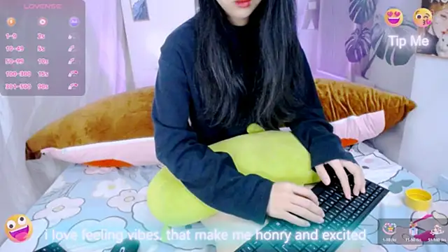 Ly   online show from February 25, 3:49 am