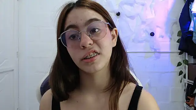 BlairVicent online show from October 22, 2:22 pm