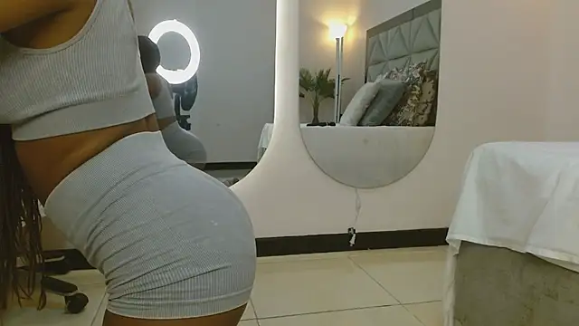 genesis moretz online show from February 20, 3:38 am