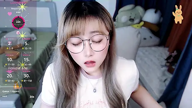Snapshot of Sweet-18wanwan chatting on October 16, 2:20 pm Sweet-18wanwan online show from October 16, 2:20 pm