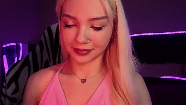 SandraBoyl online show from November 21, 9:22 am