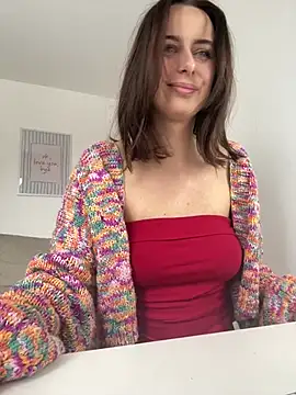 Hii Lolla online show from February 17, 8:24 am