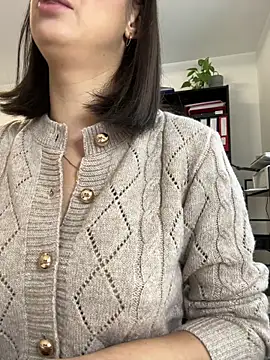 Hii Lolla online show from January 14, 9:03 am