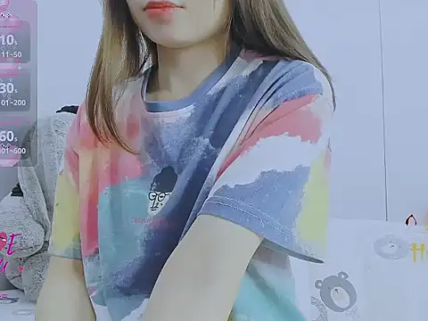 Linh diudang online show from November 18, 2:45 am