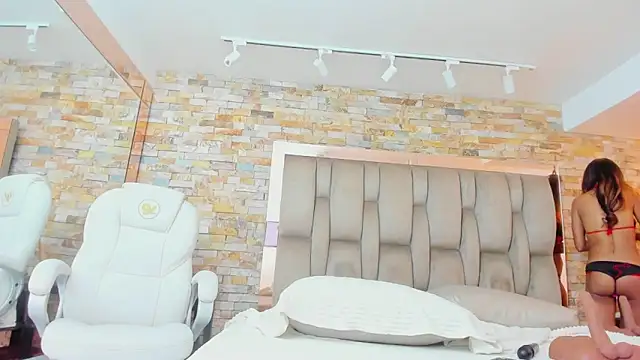 karla dunn online show from February 20, 8:31 pm